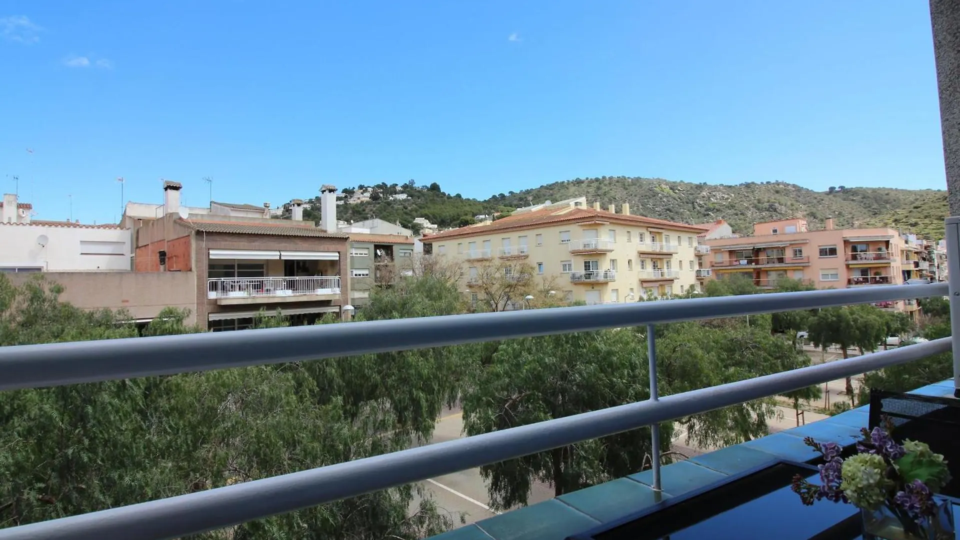 Apartment Apartamento Renovado En El Centro De Roses A Solo 150M De La Playa, Ideal Para Parejas - Es-228-110